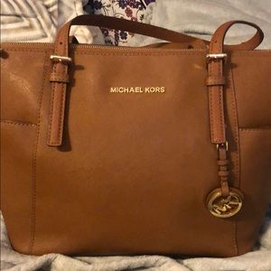 Michael Kors tote